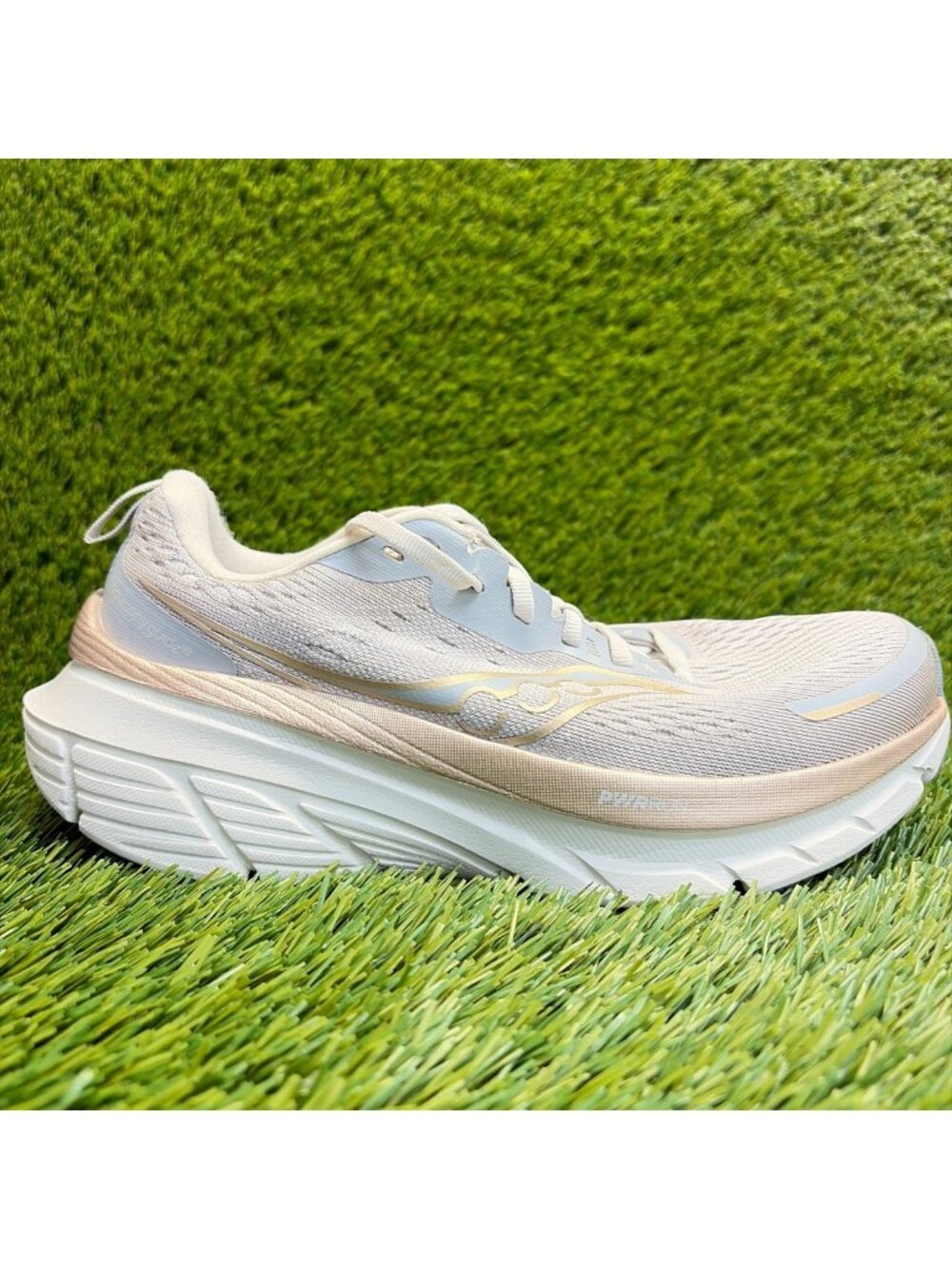 Saucony Guide 18 Womens Size 7.5 Gray Beige Athletic Running Shoes Sneakers